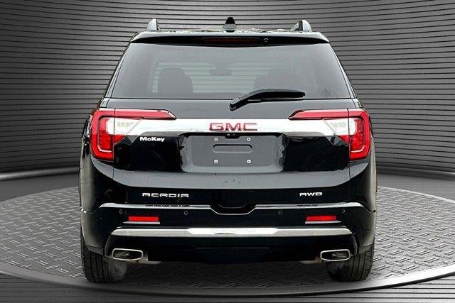 2021 GMC Acadia — detail view