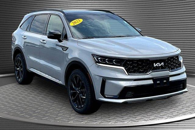 2023 Kia Sorento SX in Gray — front three-quarter view